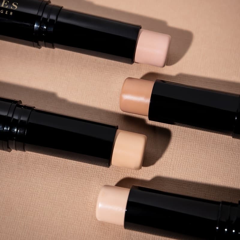 Motivesยฎ Flawless Face Bundles ๐ ($129.50)